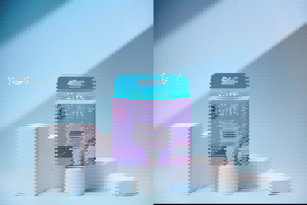 عکس تیغ یدک ژِلت ونوس بنفش صورتی
